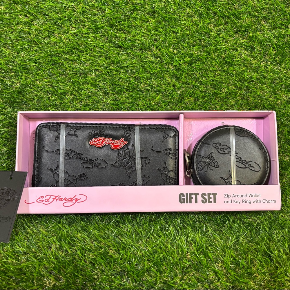 Ed Hardy Black and Red Wallet and Key Ring Set